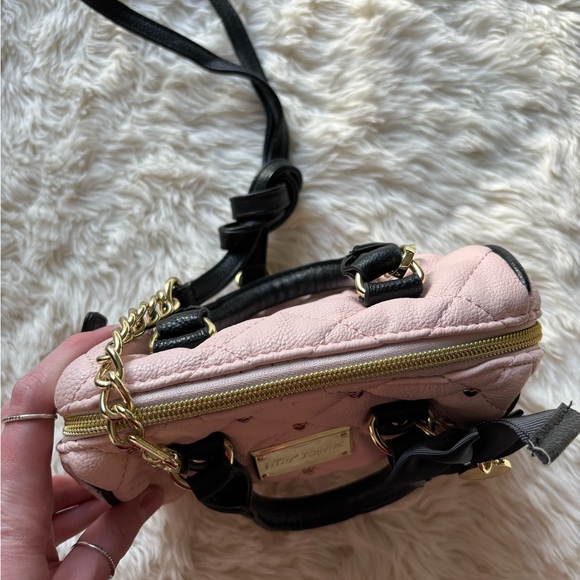 Betsey Johnson purse - Picture 8 of 13